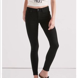 HP 💕 Lucky Brand Skinny Jeans